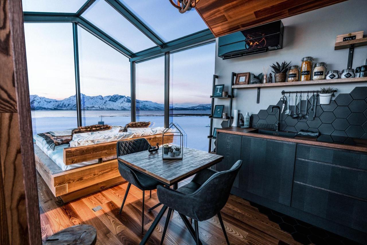 Aera - Glass Cabins Tromsø Kültér fotó