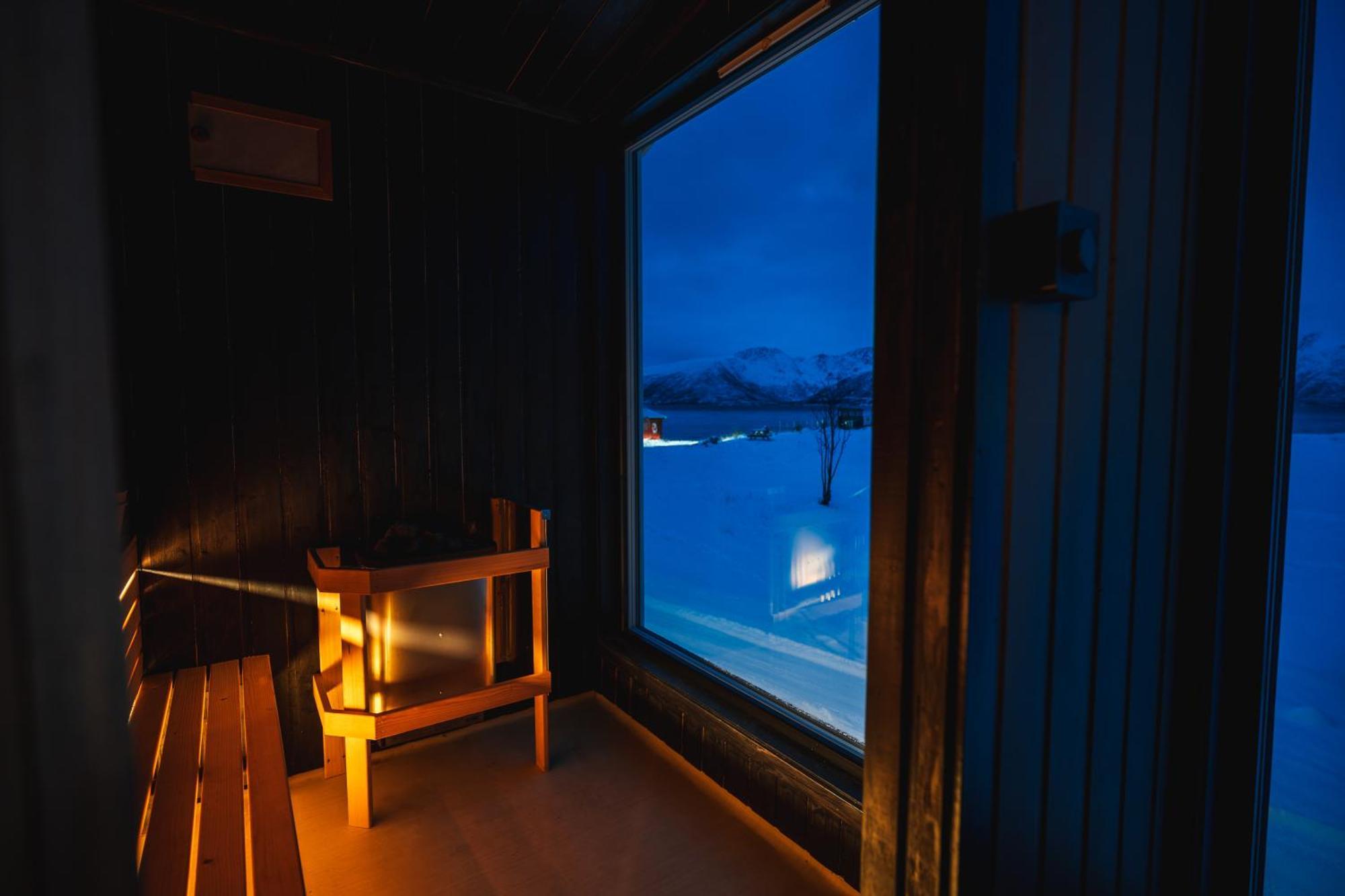 Aera - Glass Cabins Tromsø Kültér fotó